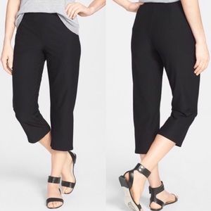 EILEEN FISHER Stretch Crepe Black Capri Pants XS